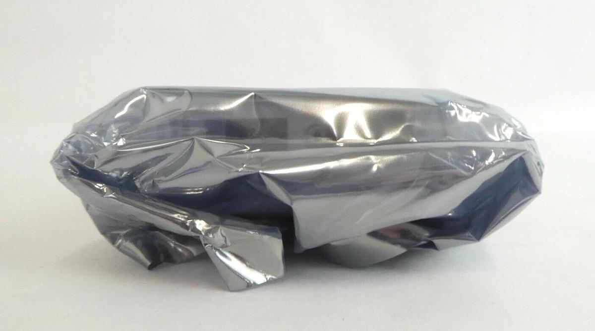 Brooks GF120X-109623 Mass Flow Controller MFC 50 SCCM C4F6 Lot of 2 New