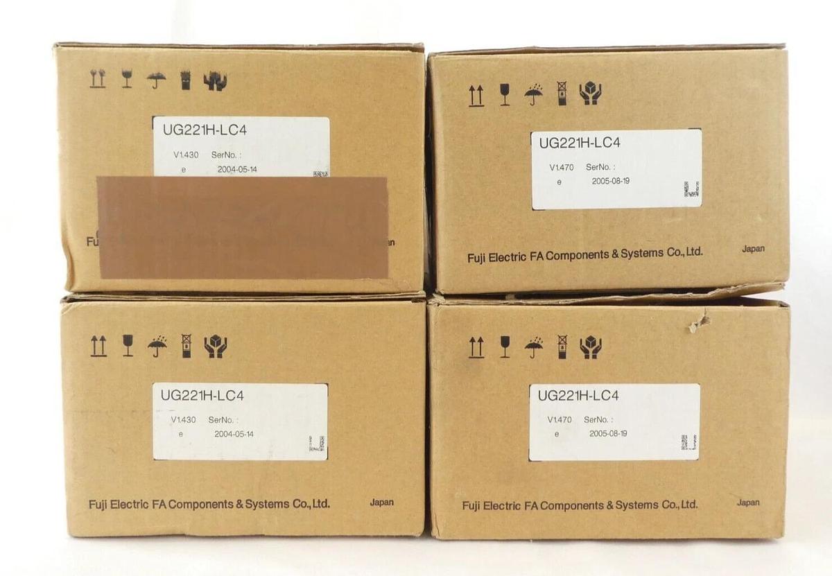Refurbished Fuji Electric UG221H-LC4 6" Touchscreen LCD Monitor TEL 5014-000520-12R Lot of 4