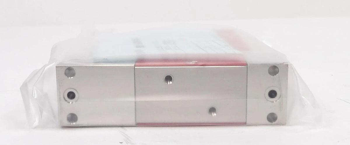 Horiba STEC SEC-Z514MGX Mass Flow Controller MFC AMAT 0190-87527 New Surplus