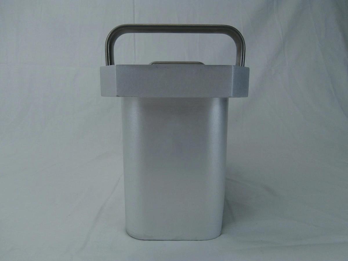 Used AMAT Applied Materials 0021-39943 Liner Pump Port IPS Used Working