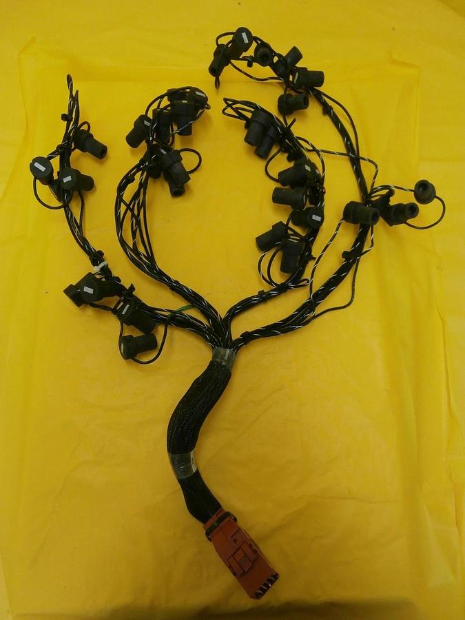 Used AMAT Applied Materials 0140-36490 IPS Roof Lamp Connector Wire Assembly Used