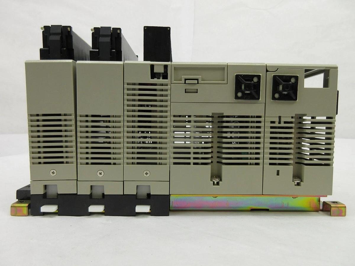 Used Omron C200HE Programmable Logic Controller PLC SYSMAC Nikon NSR-S202A Working