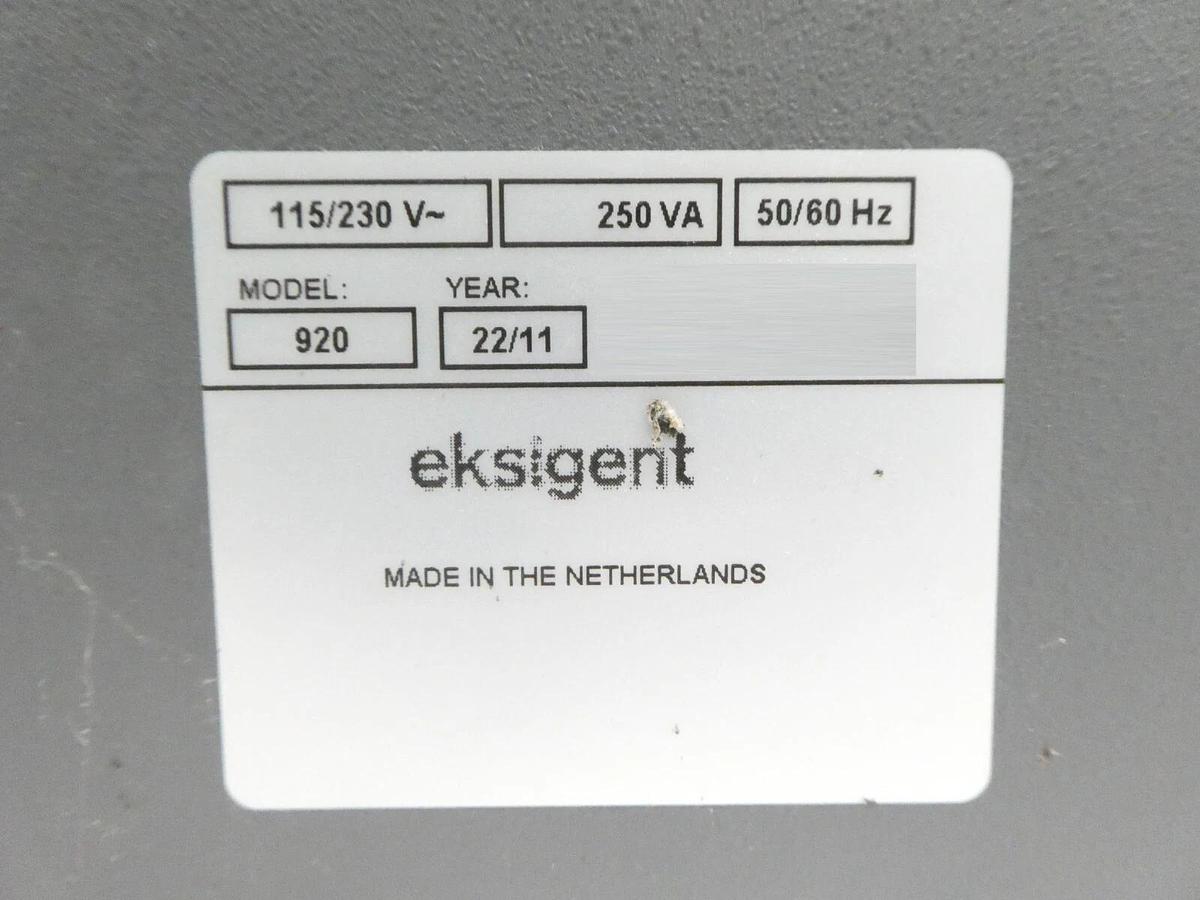 Used Eksigent Technologies 920 Autosampler with NanoLC-2D HPLC System Untested Spare