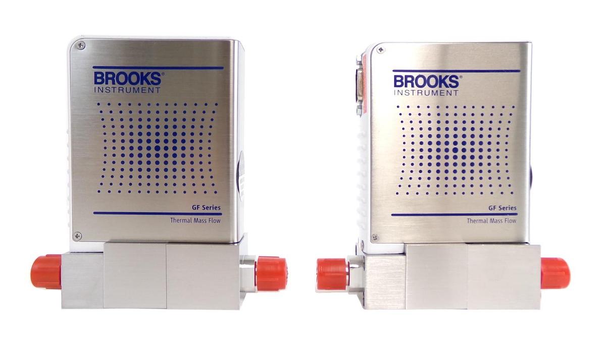 Brooks Instrument GF100C-105747 Mass Flow Controller MFC Lot of 2 New