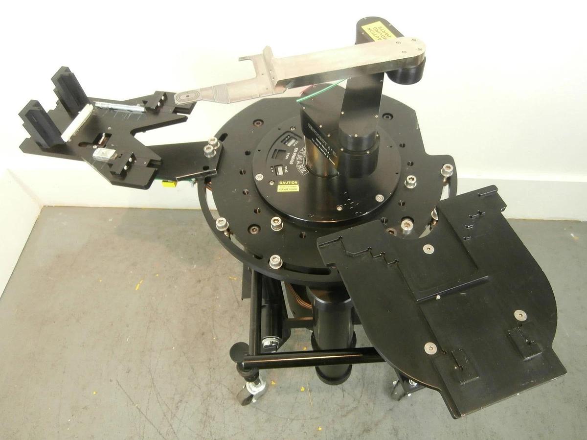 Used Genmark GENCOBOT 4/3L Wafer Handling Robot Ultratech Stepper 4700 Titan Working
