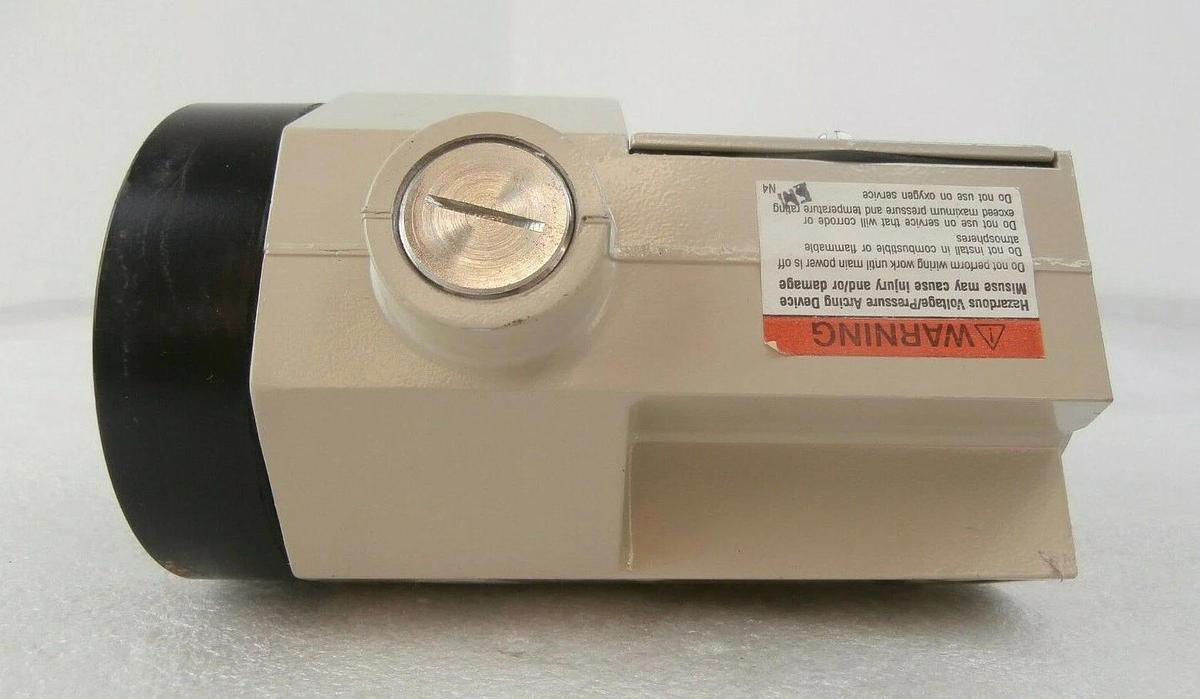 Used Ashcroft PPDN4GGV25 Pressure Switch AMAT Applied Materials 0010-00331 Working
