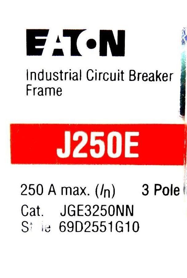 Used Eaton JGE3250NN Industrial Circuit Breaker J250E 69D2551G10 Lot of 4 Working