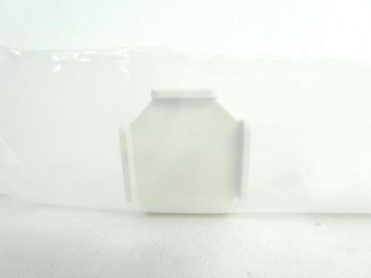 ASM 1059-637-01 Door Safety Switch Bracket XP4 F47 Lot of 4 New Surplus