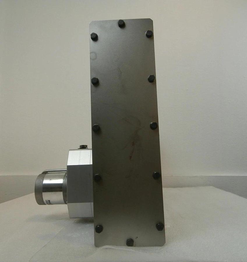 Used VAT 64250-UE52-AAT1 Motorized Actuator HV High Vacuum Gate Valve Working Surplus