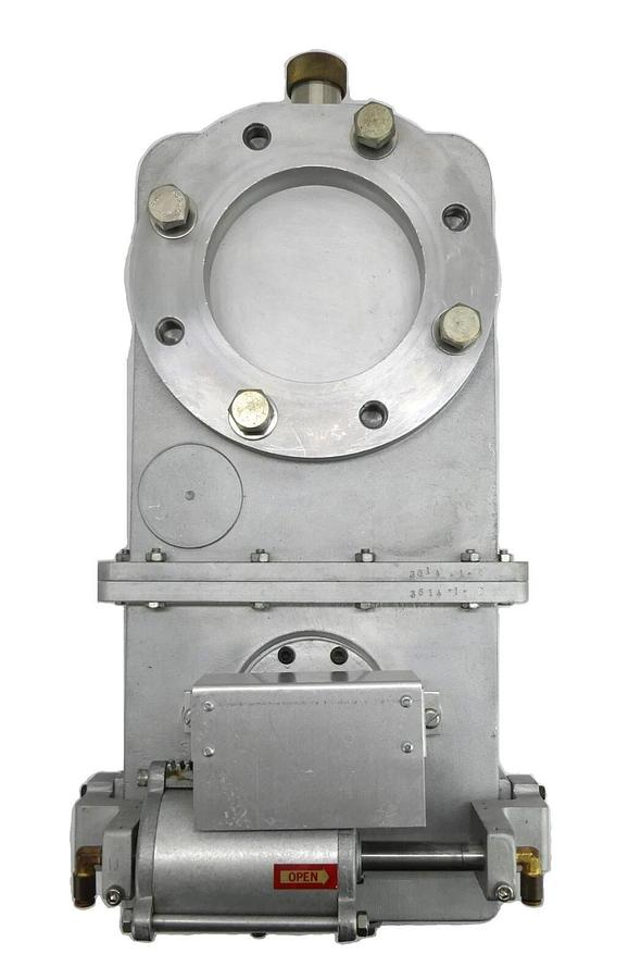 Used Vacuum Research 94576-101R/2 Gate Valve Varian 4" 5860031 Working Surplus