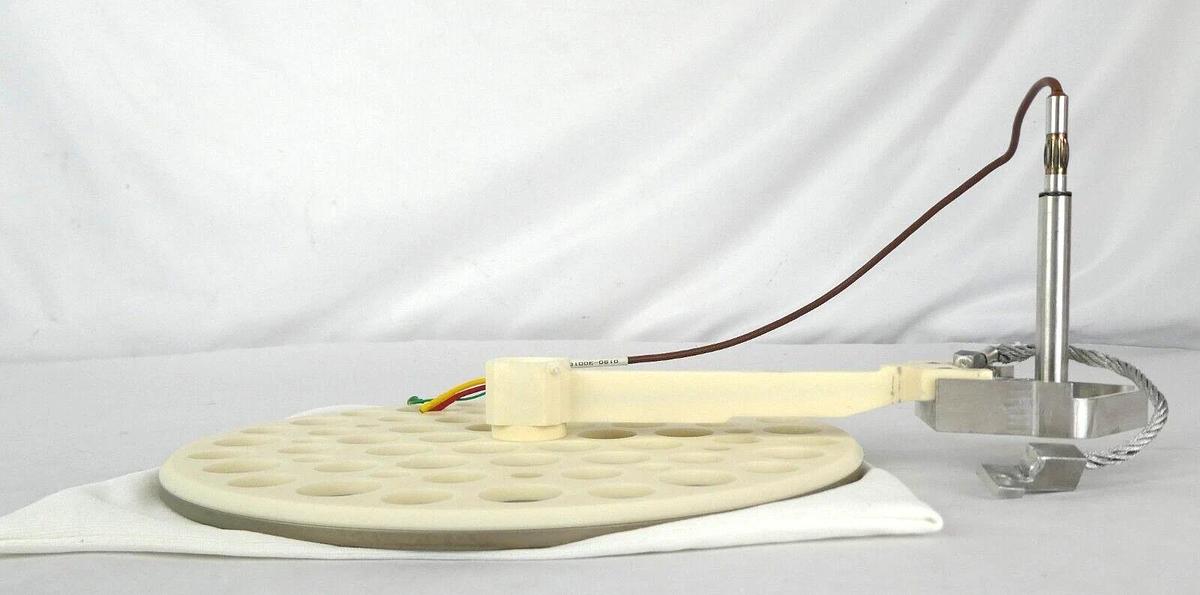 Used AMAT Applied Materials 0010-09616 150mm Universal Chamber Susceptor Working