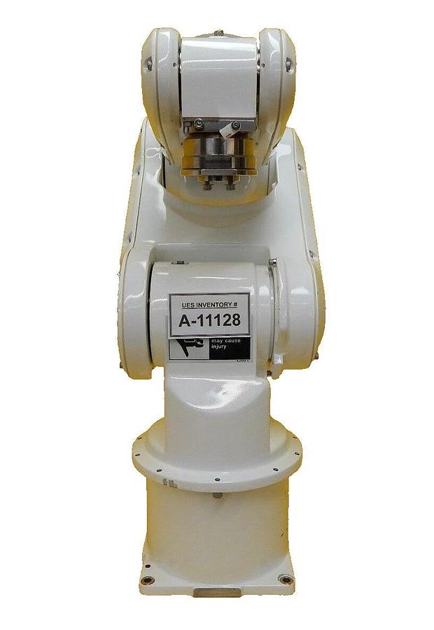 Used Yaskawa Electric YR-CRJ3-A00 Industrial Robot MOTOMAN Untested Surplus