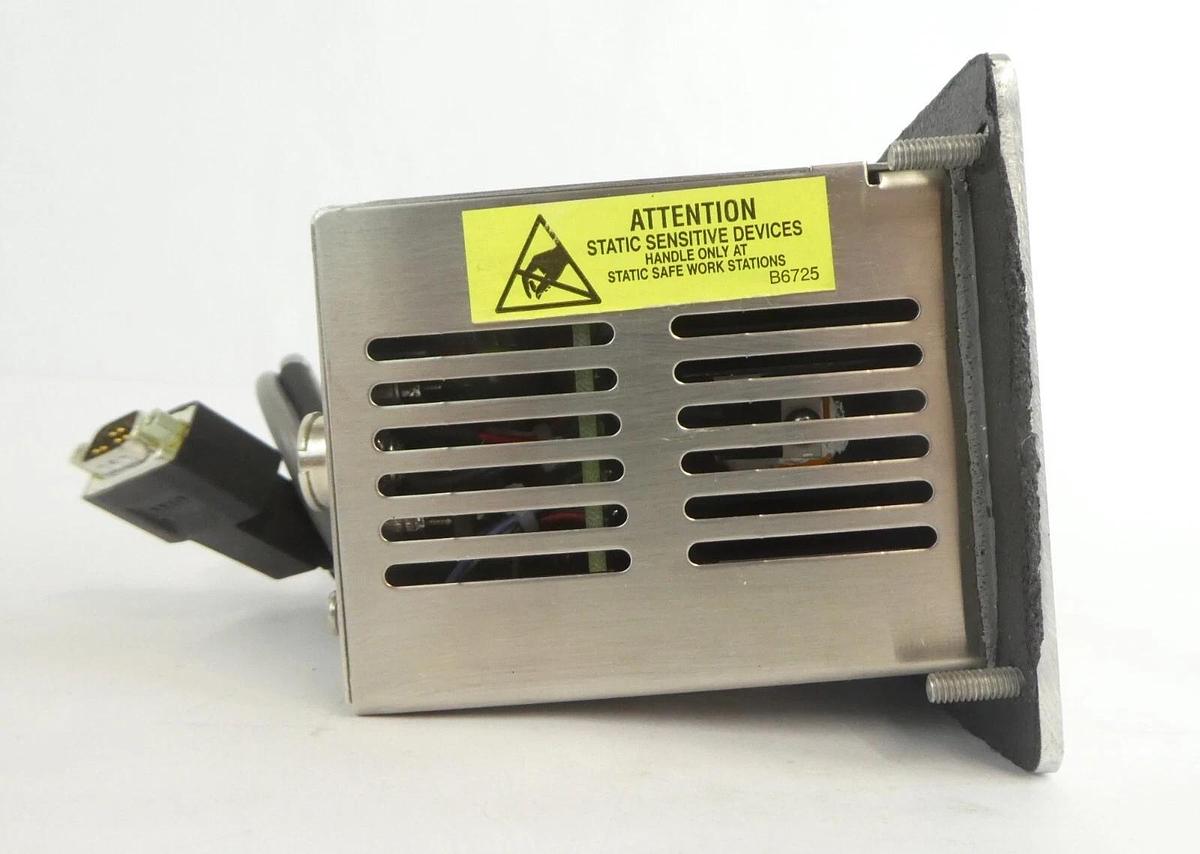 Used Neutronics 5124BE-N1-WO Oxygen Analyzer with Sensor AMAT 0190-30076 Working