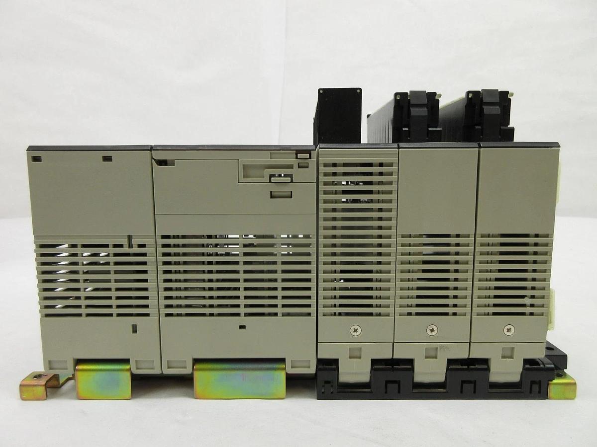 Used Omron C200HE Programmable Logic Controller PLC SYSMAC Nikon NSR-S202A Working