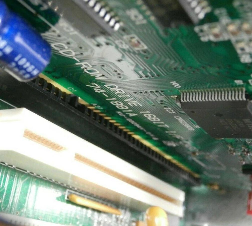 Used Micron P90PCI Operator Interface Computer PC Plasma-Therm SLR 770/770MF Spare