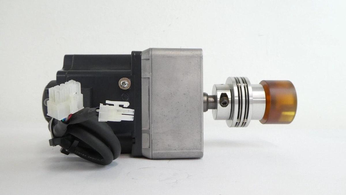 Used Oriental Motor BXM6400-GFS DC Motor W/Gear Head D3874-162 Working Spare