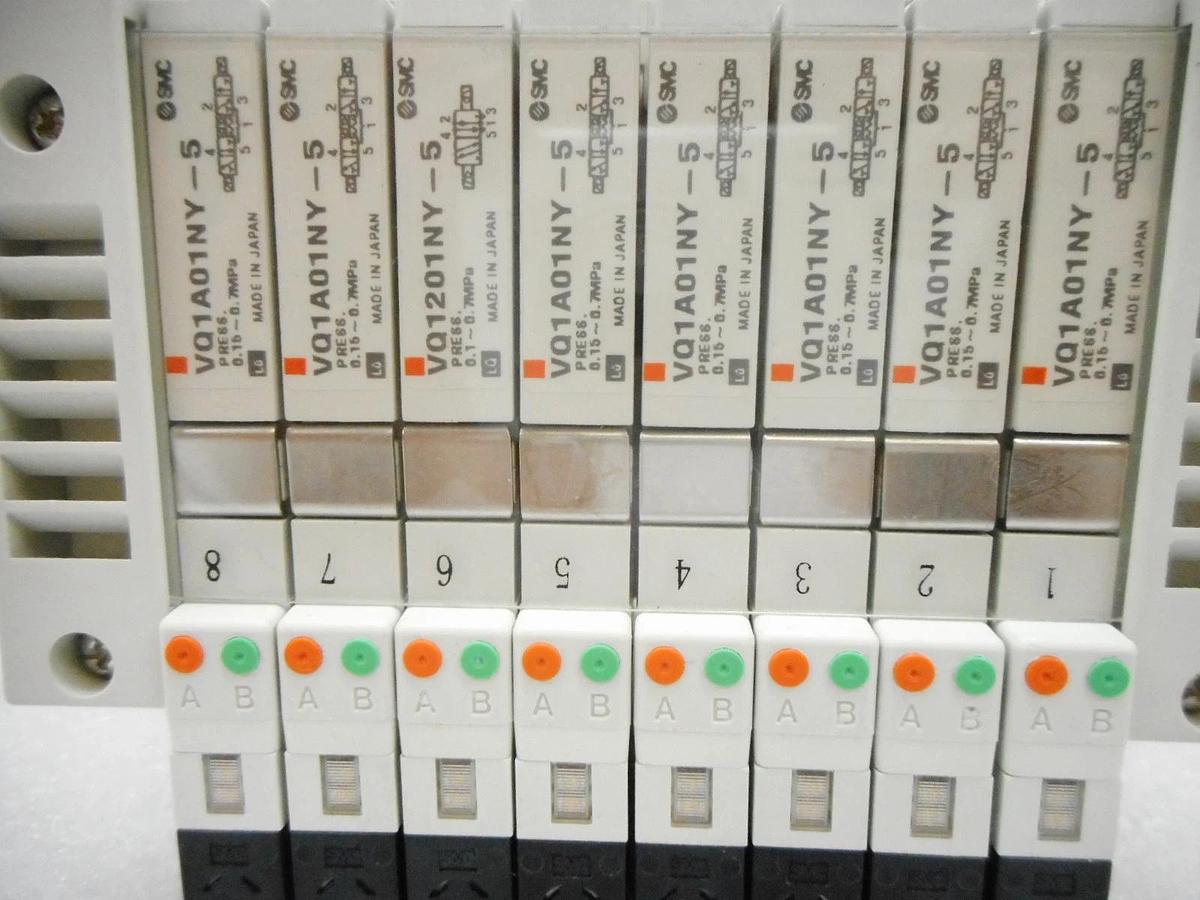 SMC VV5Q11-08-DAJ00907 8-Port Pneumatic Manifold ASM 50-125207A20 New