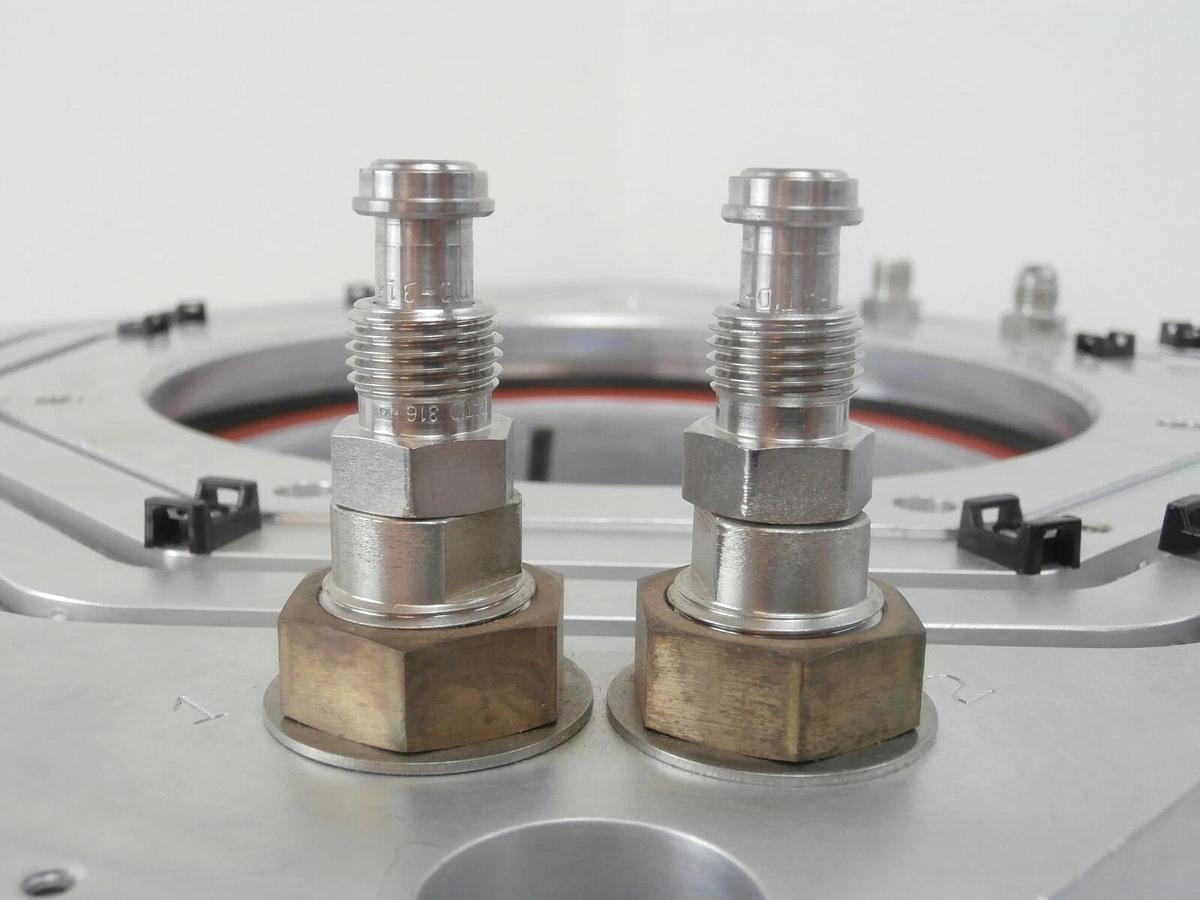 Used AMAT Applied Material 0040-09136 200mm Wafer CVD Chamber P5000 Working Surplus