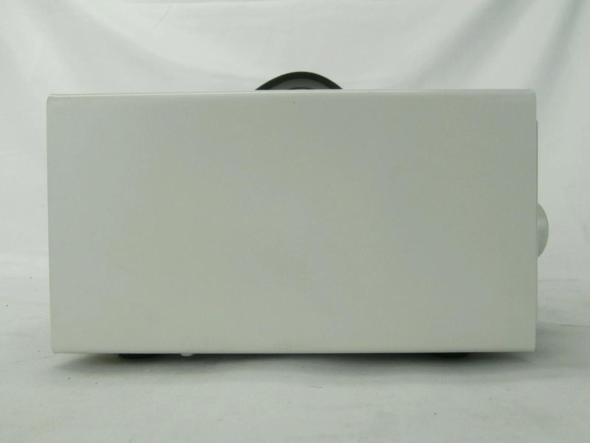 Used Schott 20800-118 Fiber Optic Light Source DCRIII Acu-Gage EKE Tested Working