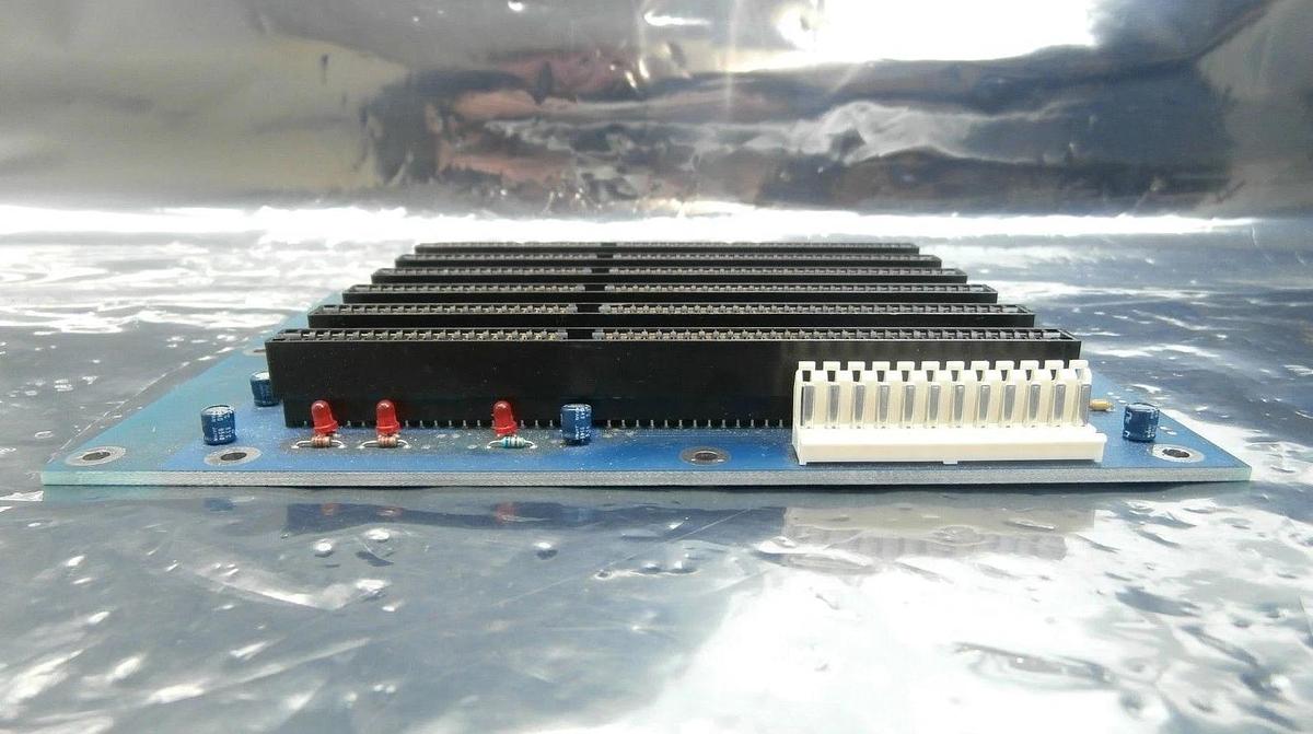 Used Logosol BC-06-0002 Backplane Interface Board PCB 9506 Used Working