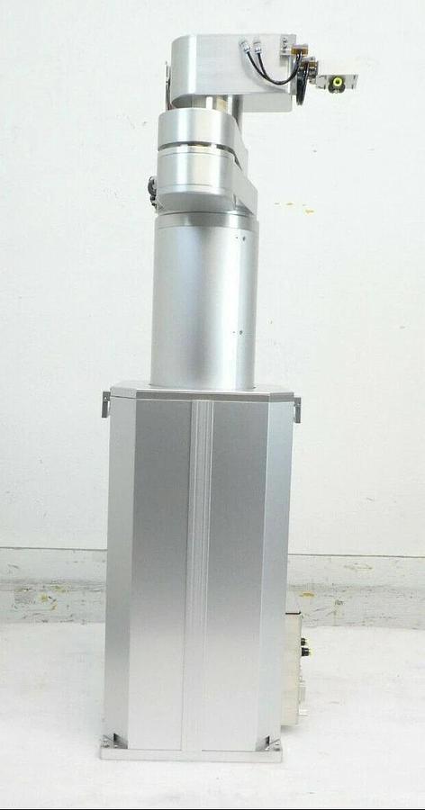 Used Hirata AR-Wn180CL-4-SR-330-TL1 300mm Single Arm Wafer Robot w/Flip-Axis Working
