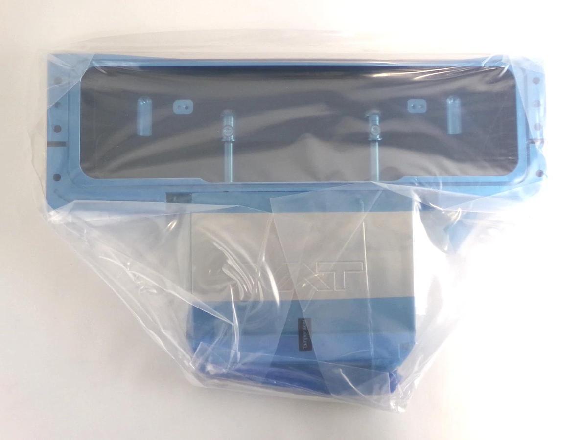 VAT 980XX-AE24-AFI1 300mm Pneumatic Chamber Slit Valve New Surplus