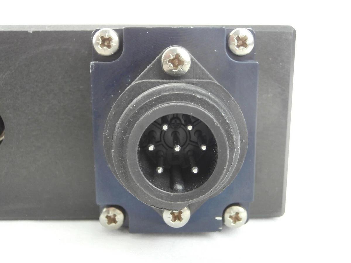 Used VAT 0200X-CA44 Pneumatic Slit Valve Unmarked Plasma-Therm Clusterlock Spare