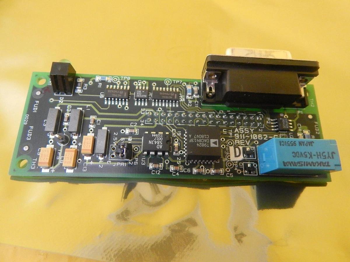 Used Inficon 911-1062-G Relay Load Control Board PCB 911-1060 Used Working