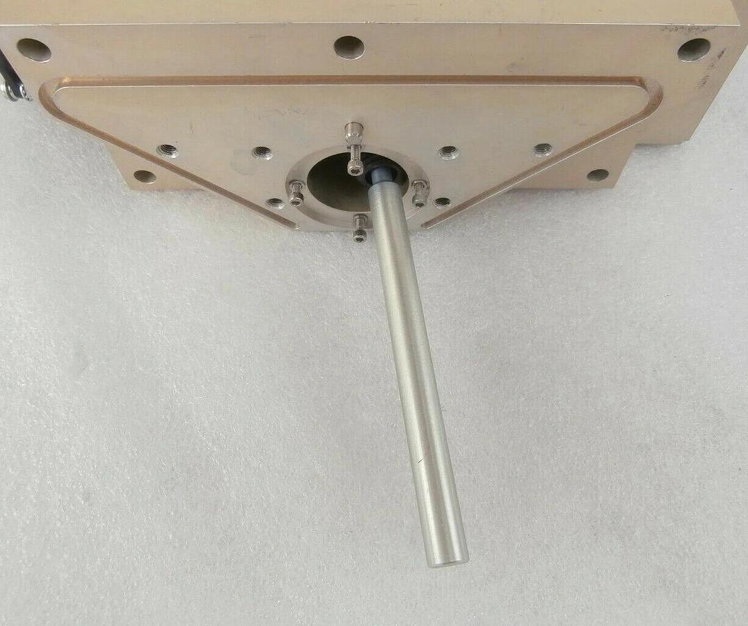 Used AMAT Applied Materials 0010-09007 RF Match 0020-09357 P5000 Mark II Working