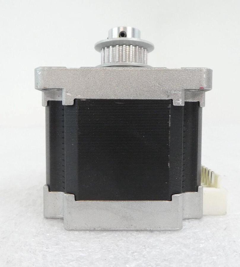 Used Sanyo Denki 103H7123-0440 Stepping Motor StepSyn Reseller Lot of 12 Working