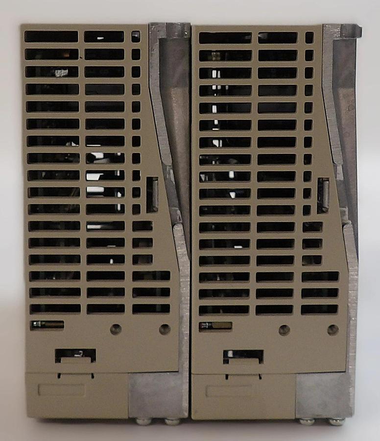 Used Yaskawa Electric SGDS-02A72AY582-E Servo Drive SERVOPACK Lot of 2 Working