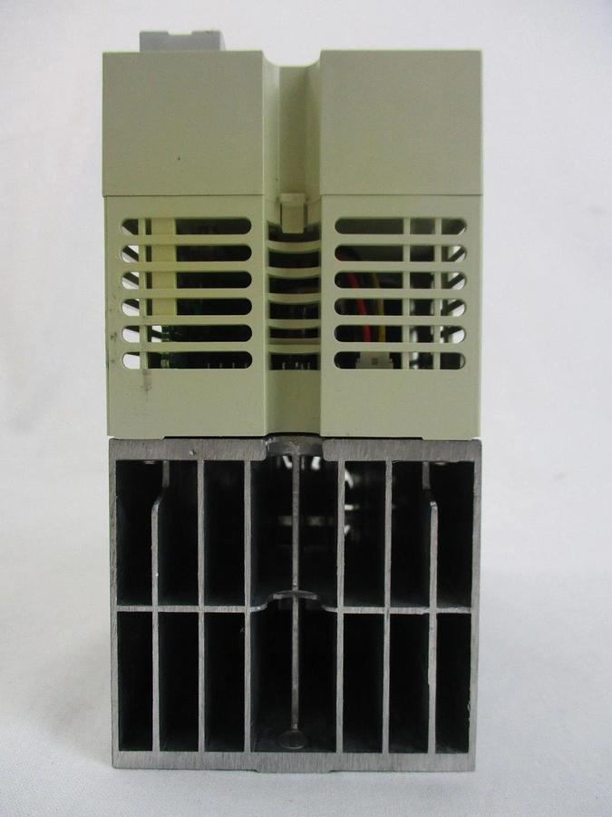 Used Mitsubishi Electric FR-E520-0.75KN Inverter FREQROL-E500 Reseller Lot of 2 Spare