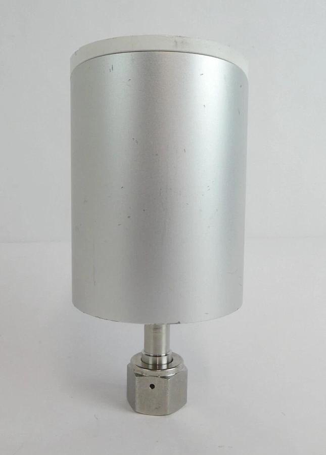 Used AMAT Applied Materials 0190-96385 Baratron Transducer CG100 Working Surplus