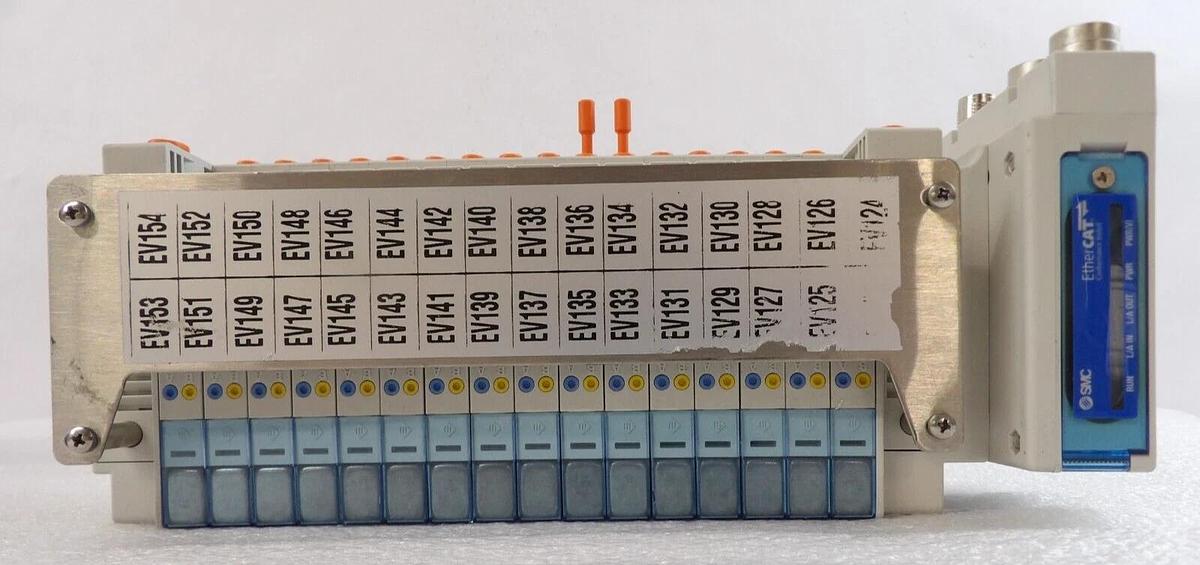 Used SMC SS5Y3-DUQ00526 16-Port Ethercat Pneumatic Manifold AMAT 0190-41157 Working