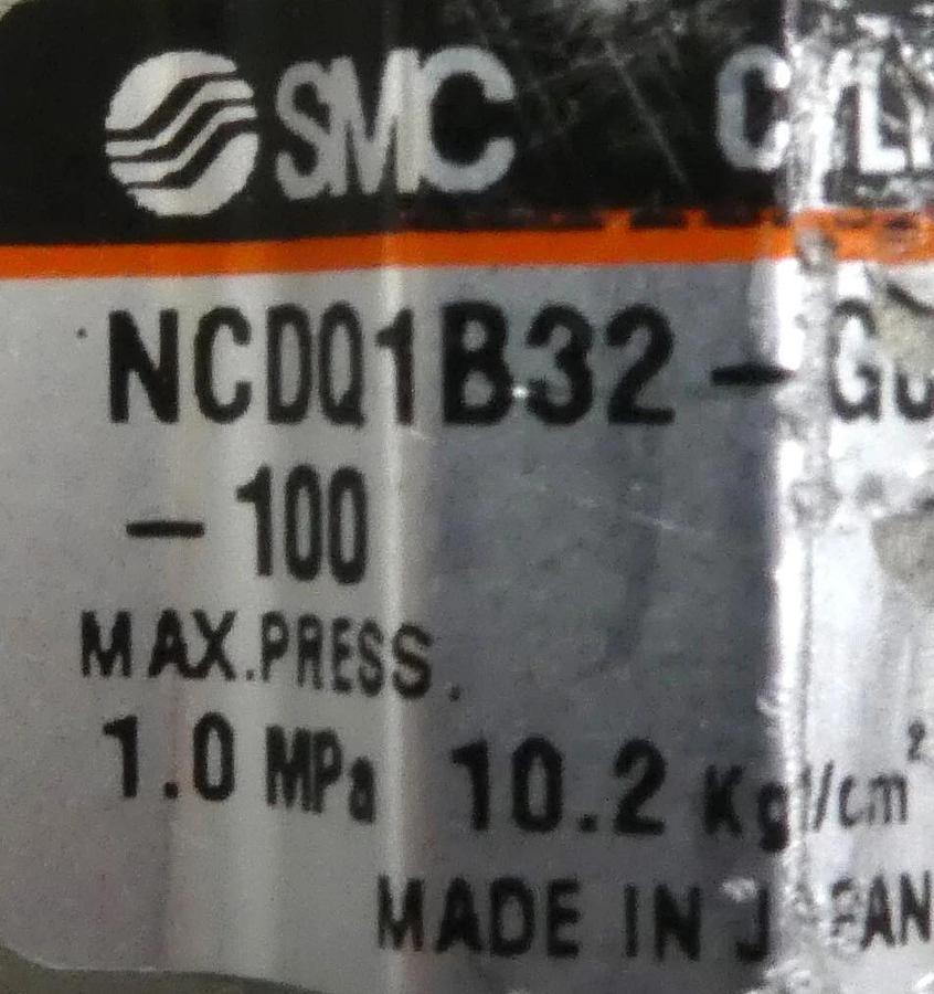 Used AMAT Applied Materials 0240-76511 5000 Cleanroom Slit Valve "S" 520 Chemraz