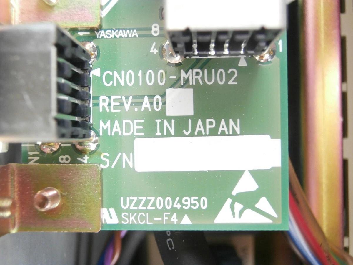 Used Yaskawa Electric ERCR-ND11-A000 Robot Controller SGDH-08AE-SY705 Working