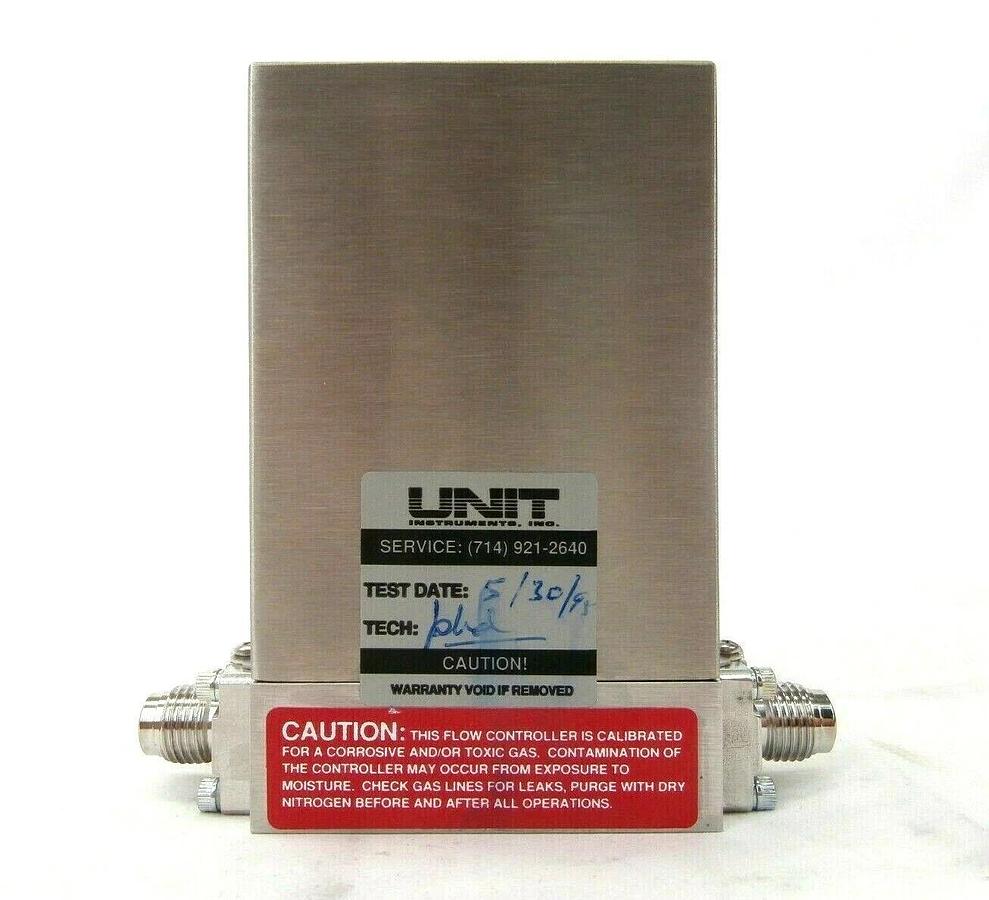 Used UNIT Instruments UFC-8160 Mass Flow Controller MFC 200 SCCM Cl2 Working Spare