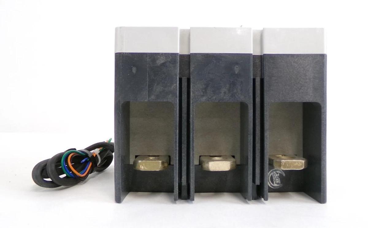 Eaton ELJBN3250W Ground Fault Protector Lot of 4 New