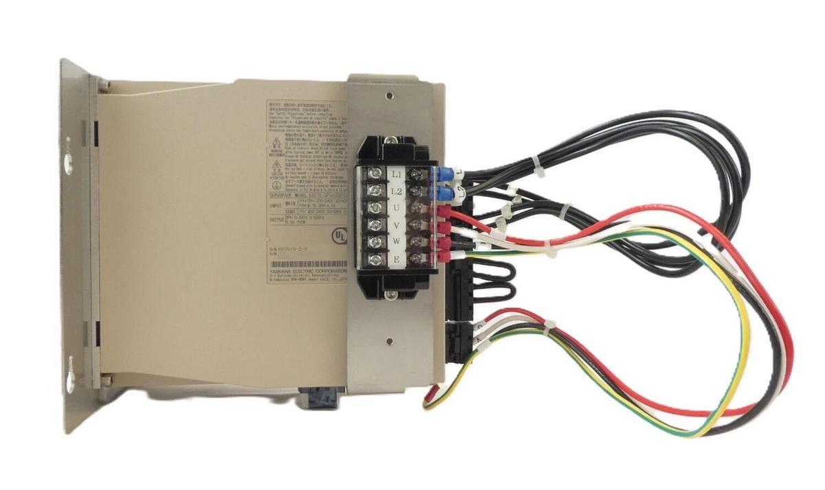 Used Yaskawa SGD7S-5R5A00AY0808B Single Axis Servo Amplifier SERVOPACK Working Spare