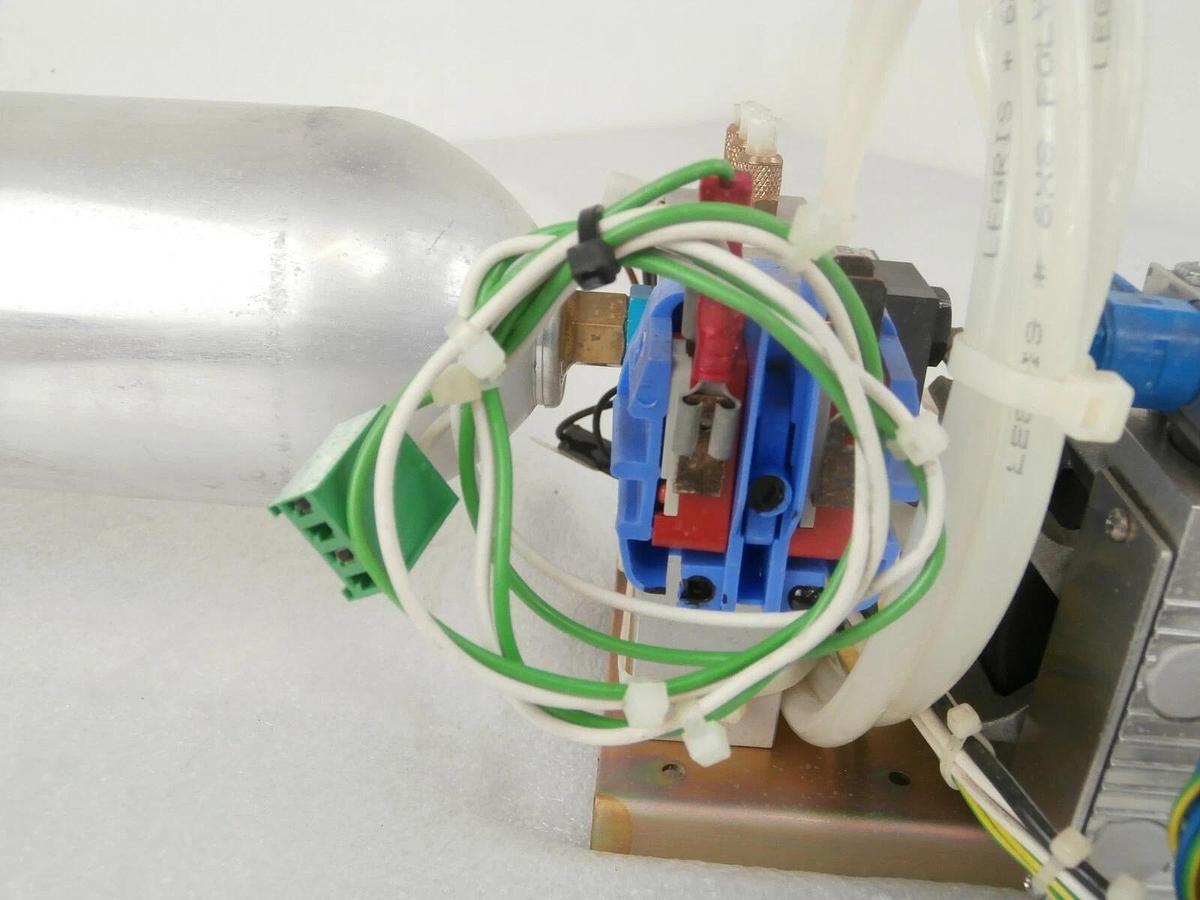 Used KNF Neuberger PM 13813-NPK 09 Diaphragm Vacuum Pump Assembly Working Surplus