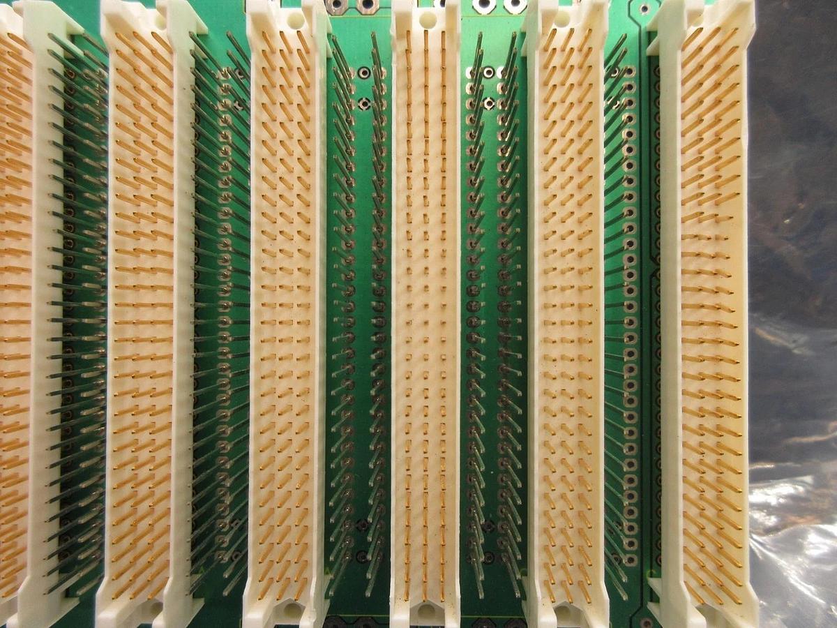 Used BICC VERO 415-55725 VME Bus J2 Backplane Board PCB Ultratech Stepper Used