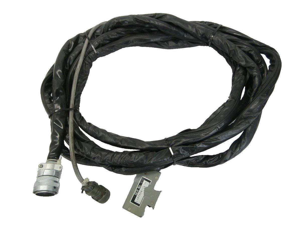Used Seiko Seiki LJ07002-11-11 TMP Turbomolecular Pump Cable 26 Foot 8M Turbo Working