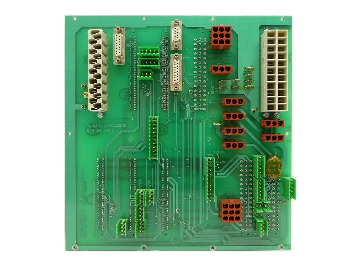 Used Leybold Vacuum 200.29.689 Back Plane PCB ERNI 044.772 ULTRATEST UL 500 Working