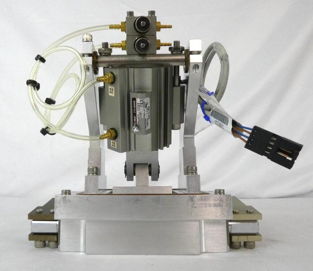 Used AMAT Applied Materials 0010-70162 Slit Valve Actuator Assembly Working Surplus