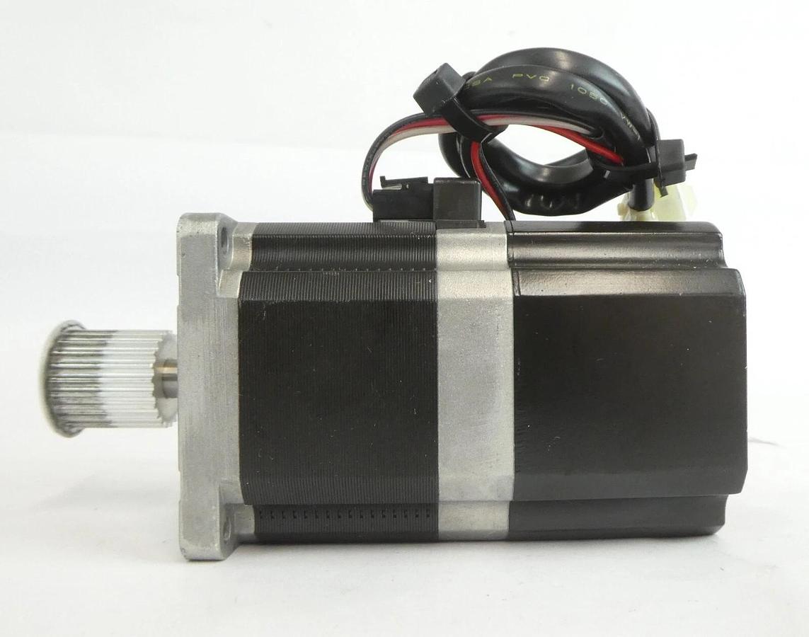 Used Sanyo Denki 103H7832-10B2 Stepping Motor StepSyn Working Surplus