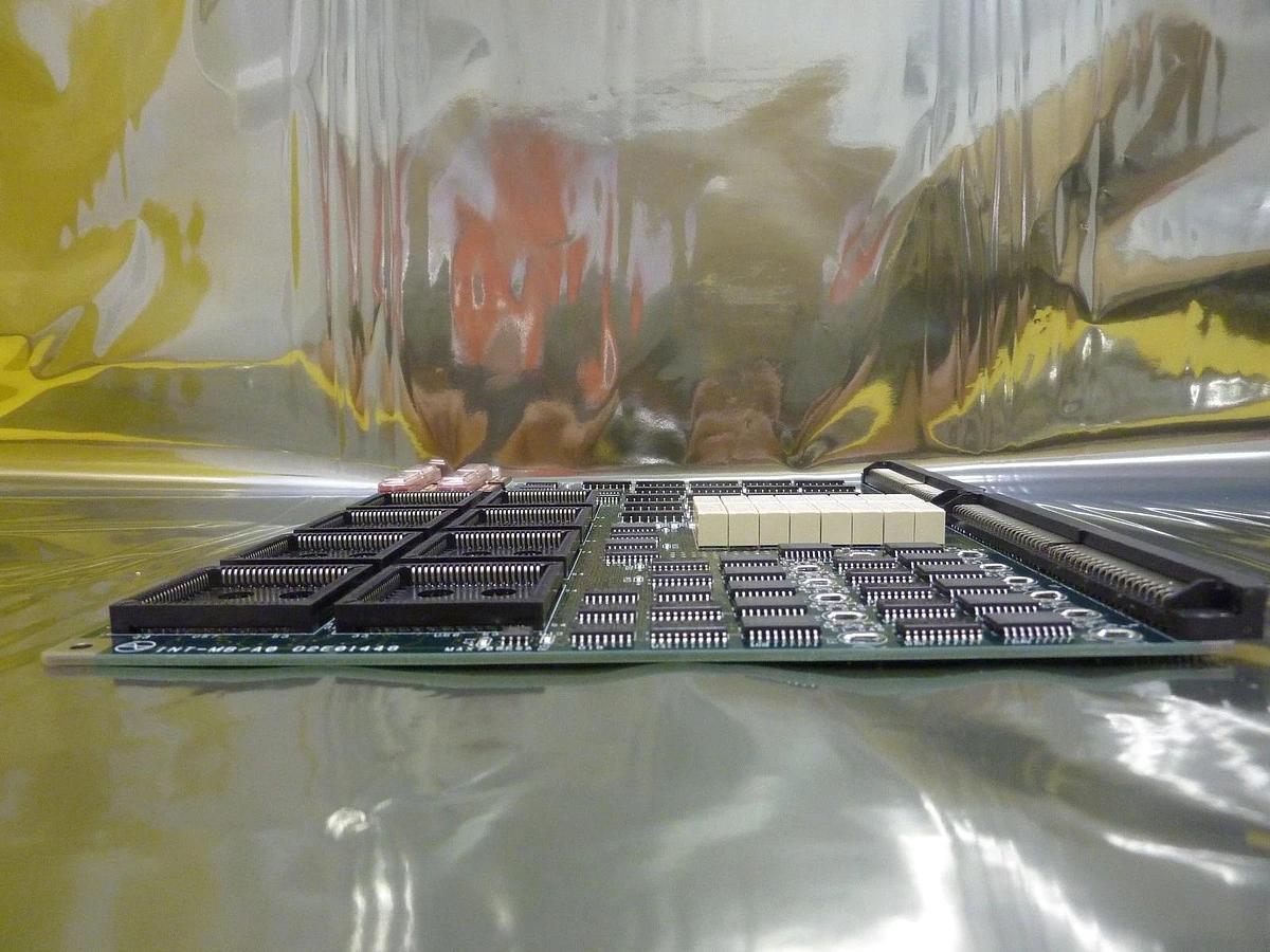 Used Kokusai Electric D2E01448 Processor PCB Card INT-MB No EPROM Working Surplus