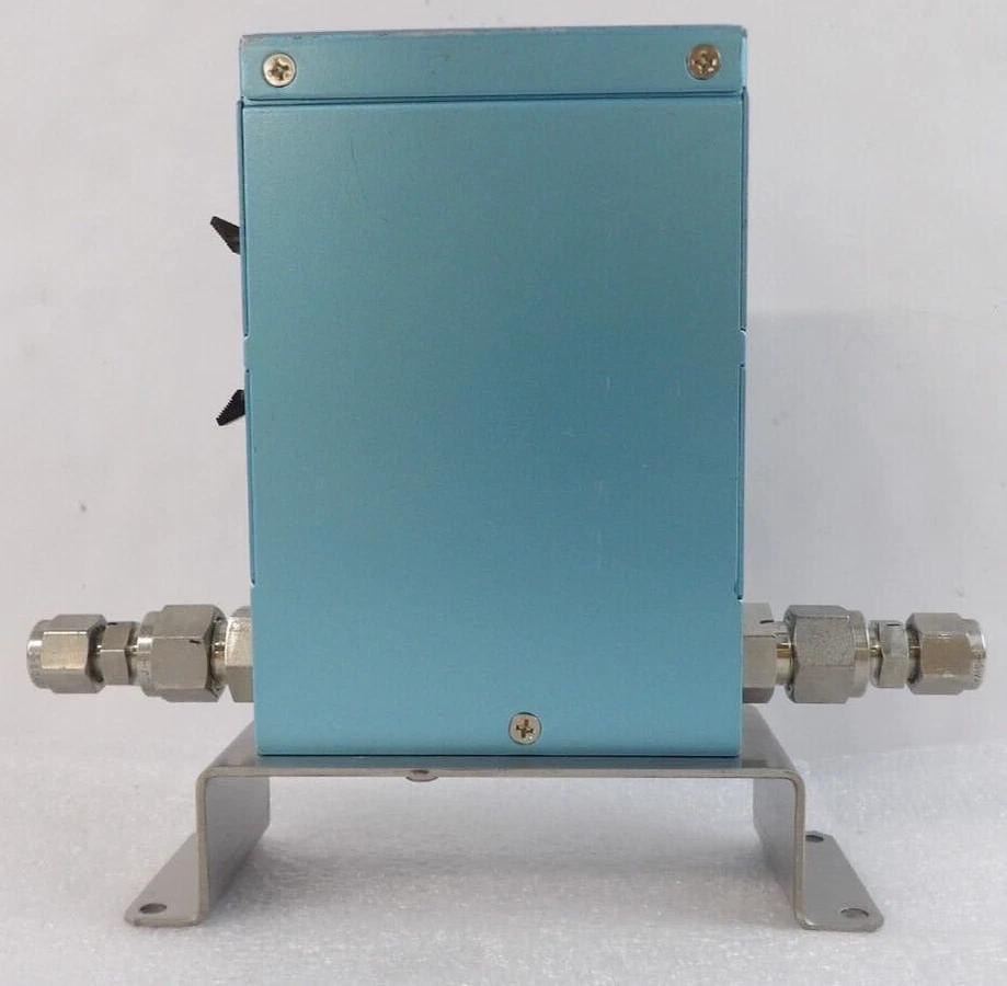 Used Yamatake Corporation CMQ-V Digit Mass Flow Controller MFC Working Spare