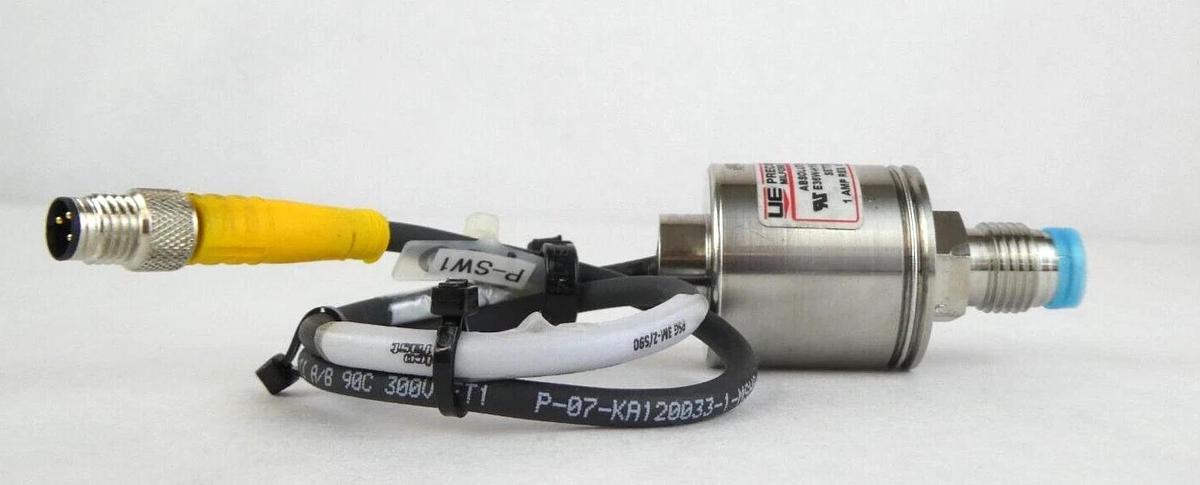Used UE Precision E36W-H162 E48W-H89 Pressure Switch AMAT 1270-02064 Lot of 8 Working