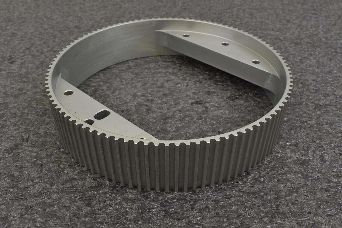 Used SMC 305-05007-00 Theta Robot Pulley Gear