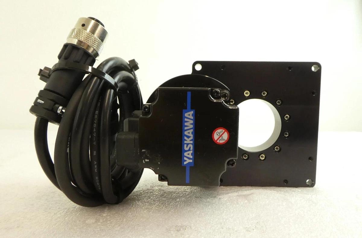 Used HD Systems HSG-32A-18-F0-SP-F9-0374845-010 Harmonic Drive Assembly Working